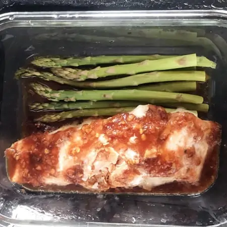 Chili glazed salmon with asparagus - campervan cooking finished meal