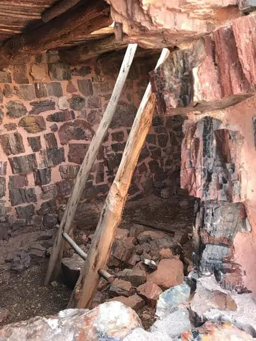 Inside Agate House, Petrified Forest NP